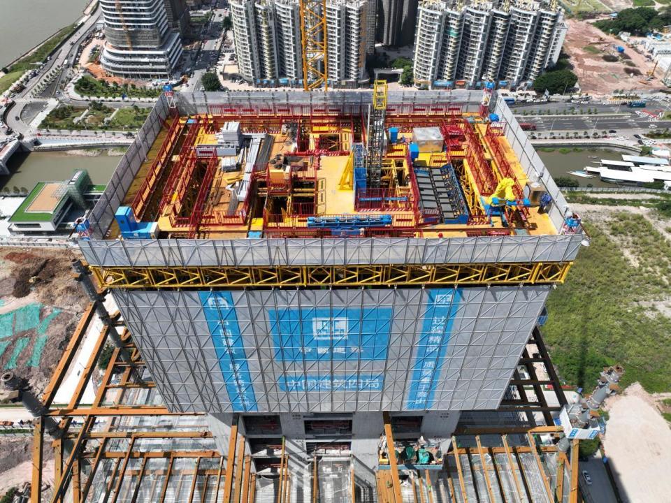 全国首座超高层金级碳中和建筑亮相中国建筑科技展，云计算装备技术服务赋能绿色未来